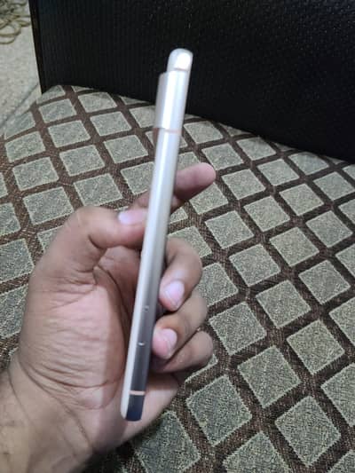 Google Pixel 8