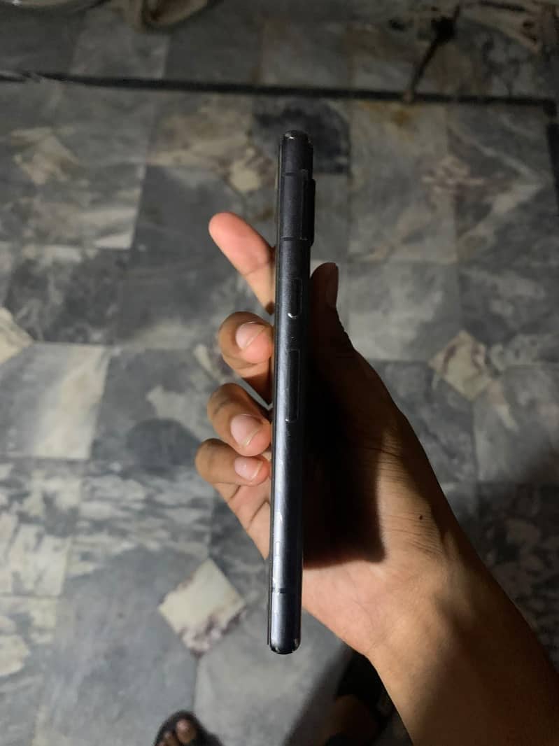 Google Pixel 7a 5
