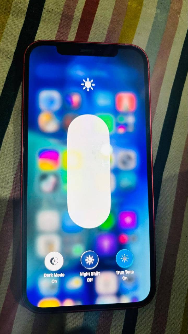 Apple iPhone 12 1