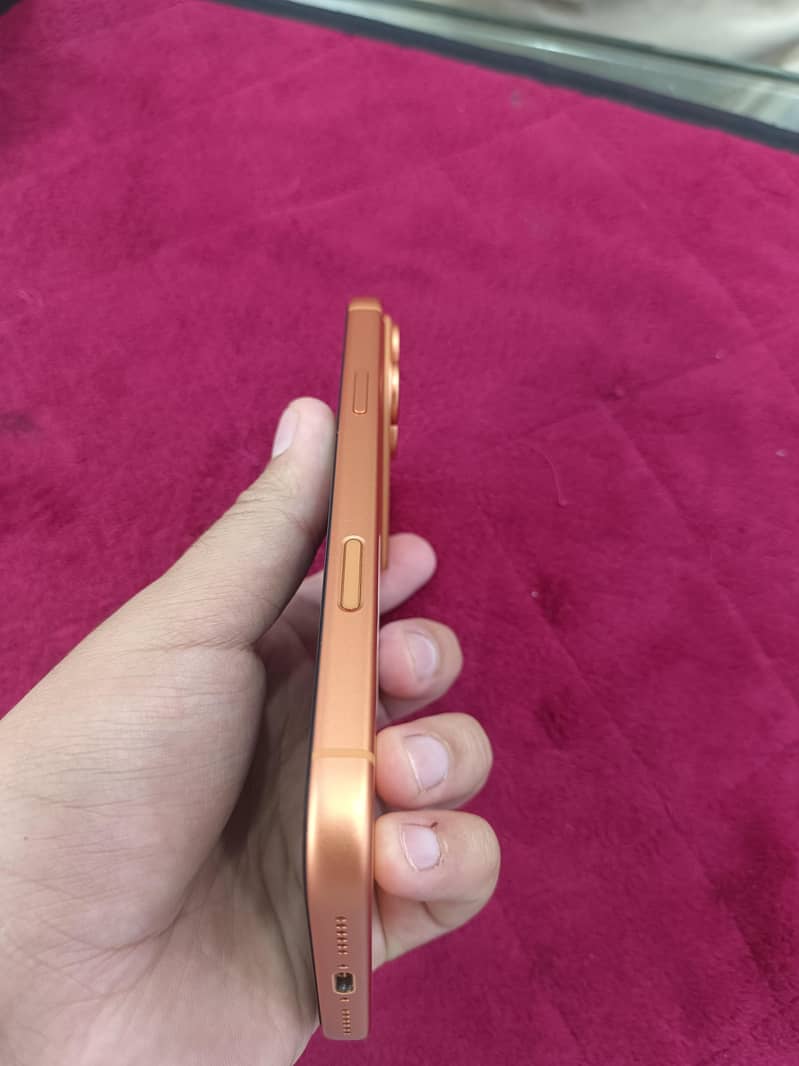 iphone 17 pro max 2