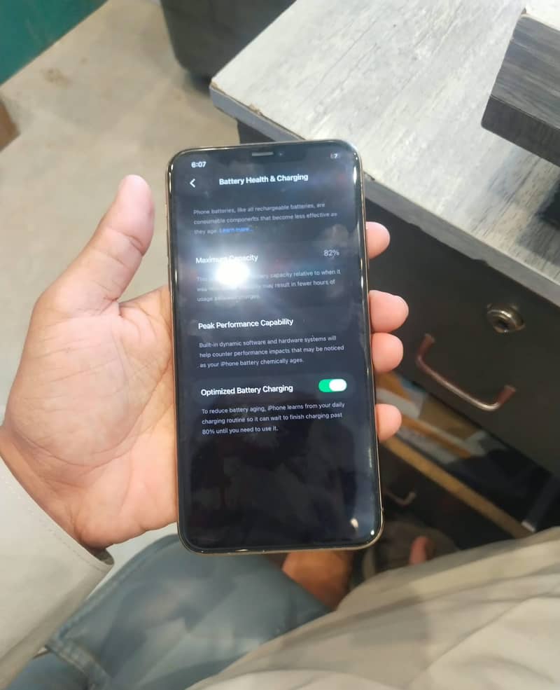 Apple iPhone 11 Pro Max 3