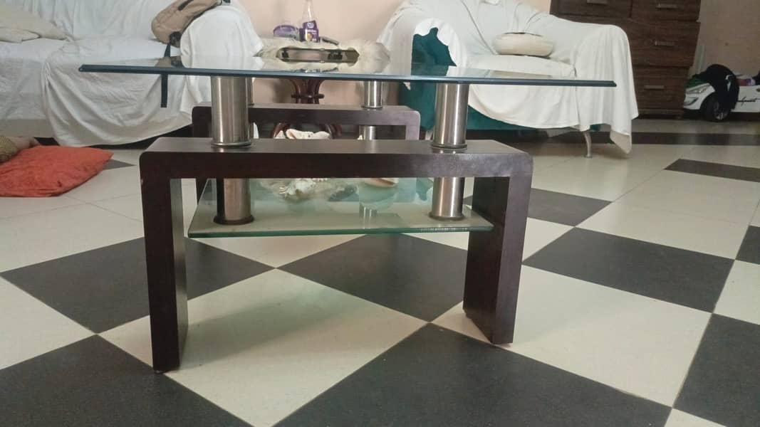 Coffee table 0
