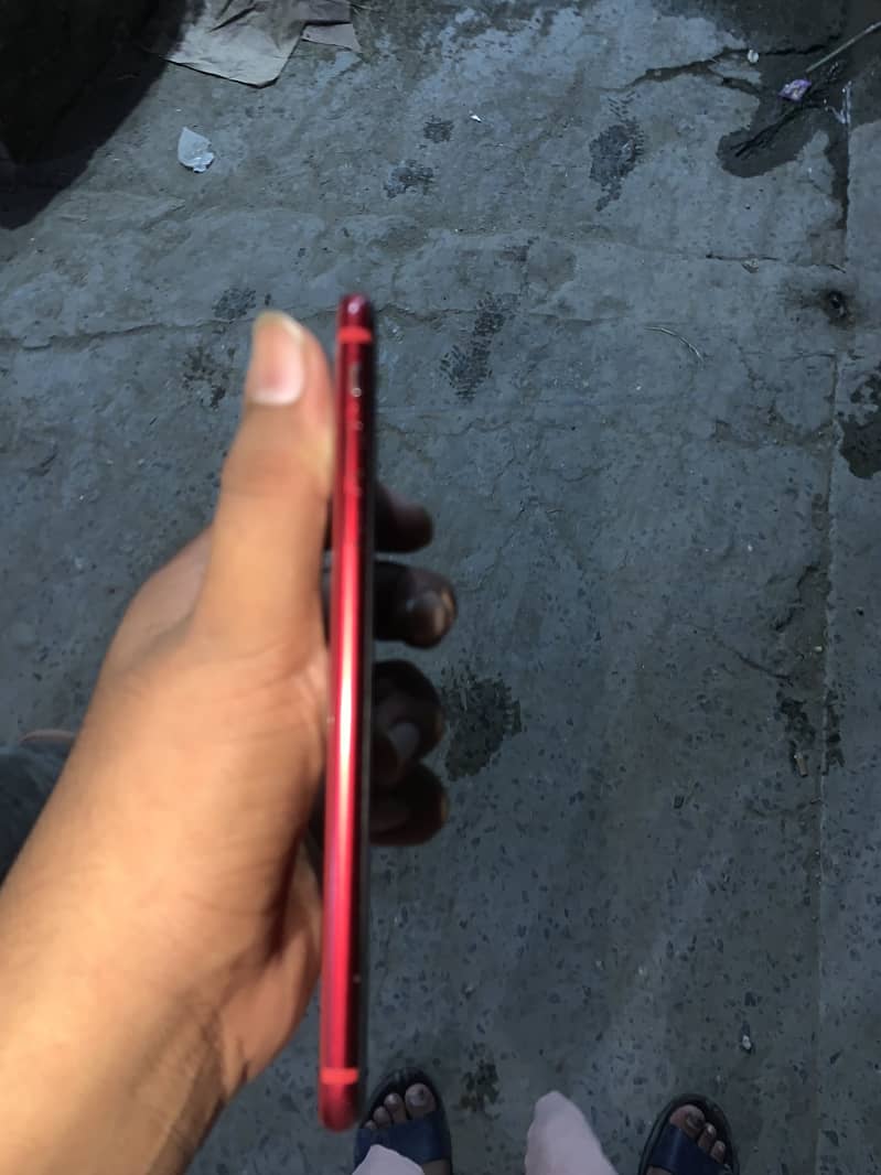Apple iPhone 7 Plus 0