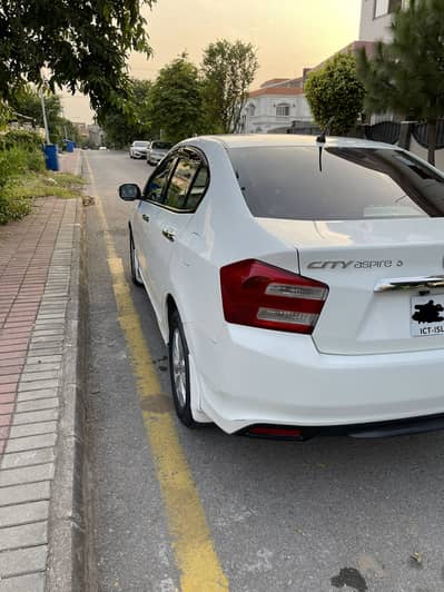 Honda City 2017 aspire 1.5 manual