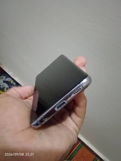 Galaxy S10 full working 9/10 condition phone