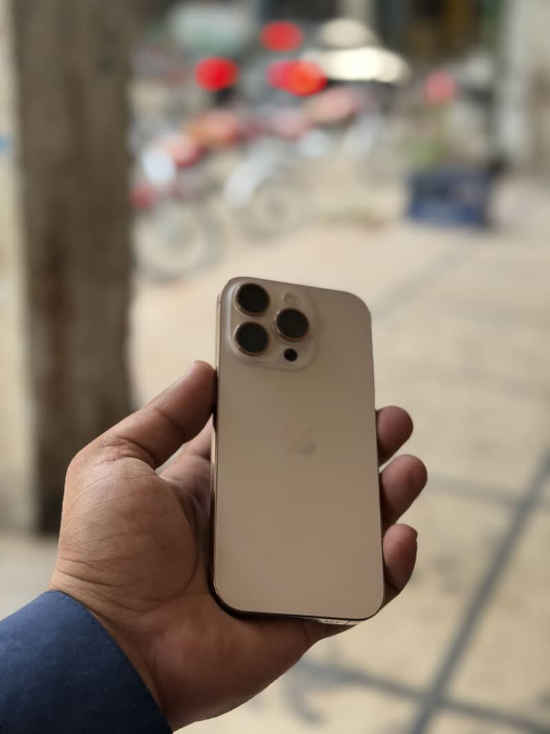 Iphone 16 pro 2