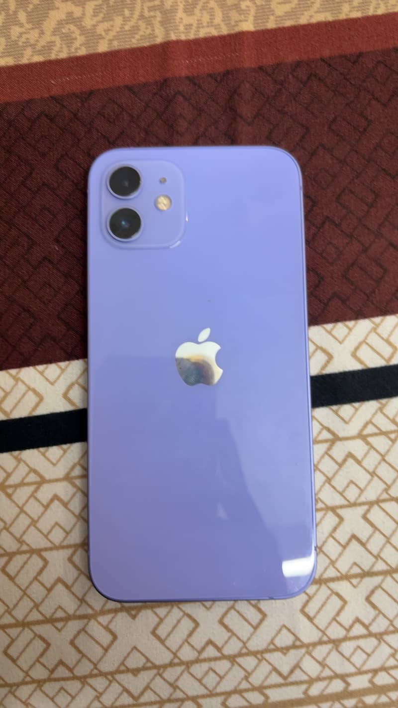 Apple iPhone 12 7