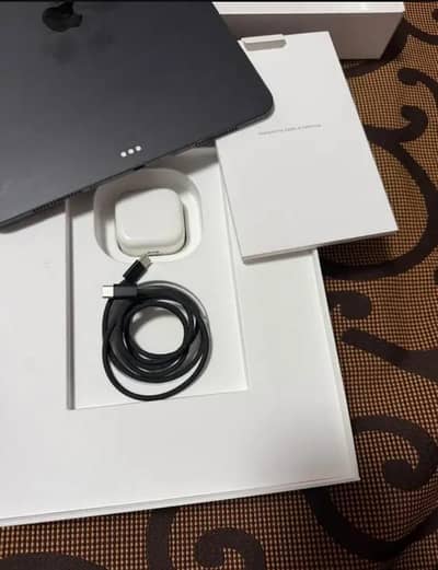 apple id pad pro M5