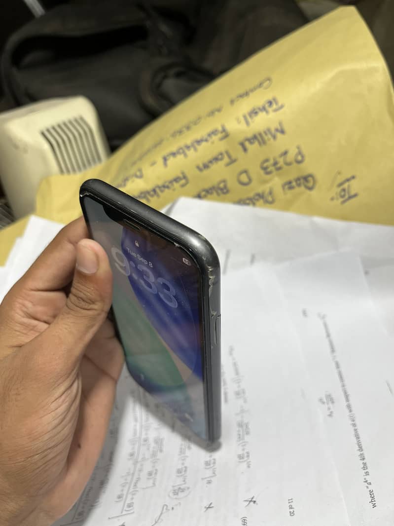 Apple iPhone 11 1