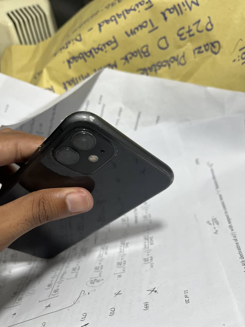 Apple iPhone 11 9