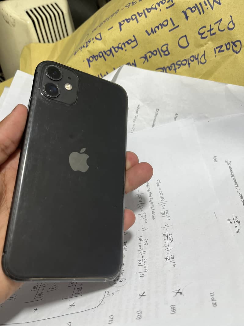 Apple iPhone 11 10