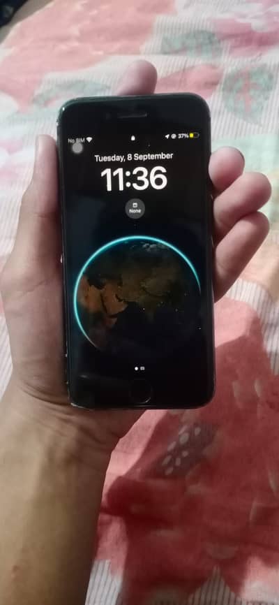 Apple iPhone 8