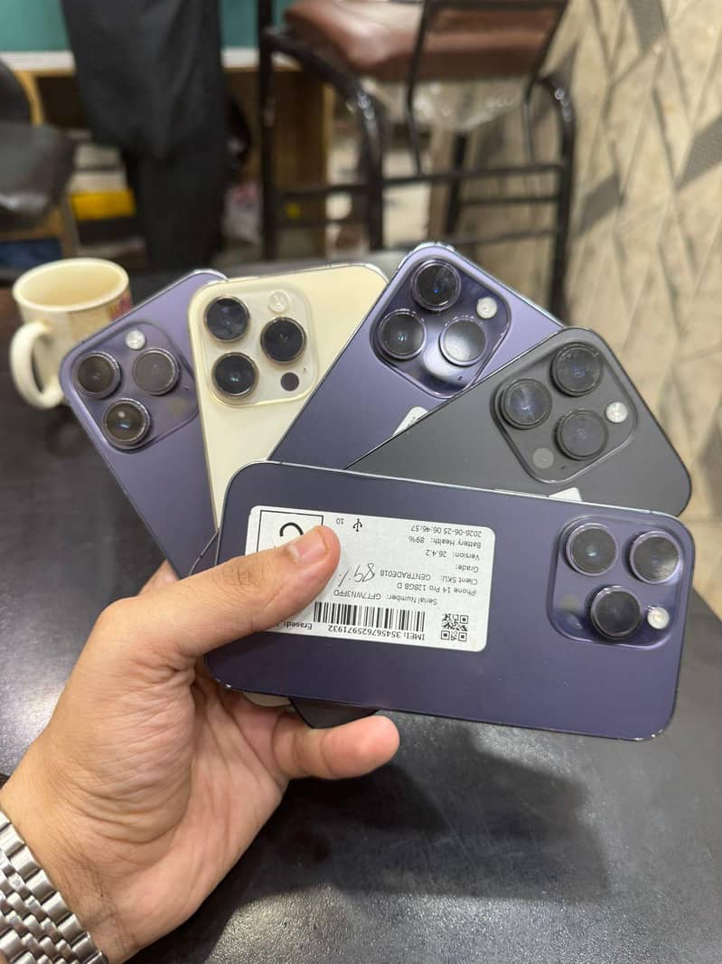 Apple iPhone 14 Pro 0
