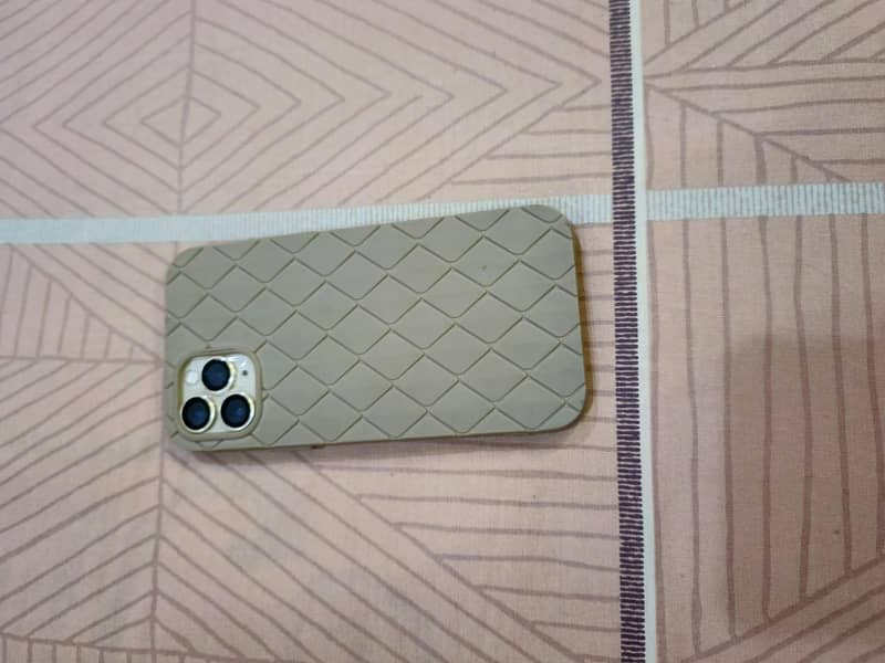 Apple iPhone 11 Pro 0