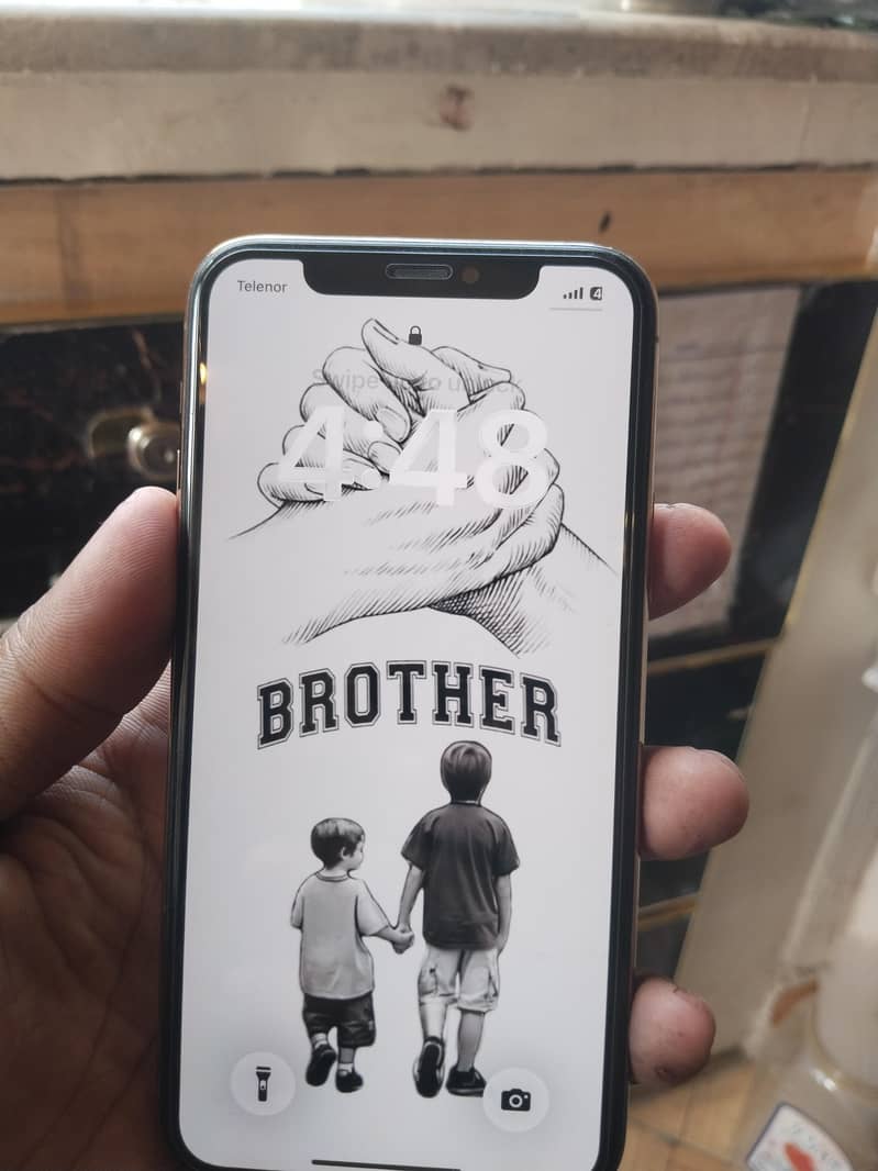 Apple iPhone 11 Pro 0