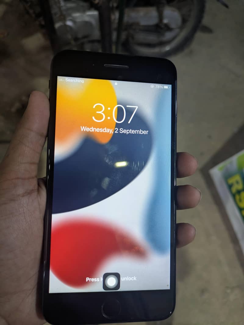 iPhone 7 Plus [ read full ad] 0
