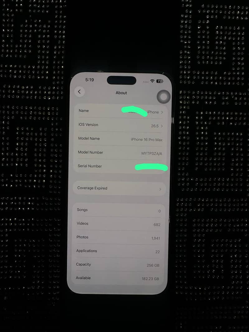 Apple iPhone 16 Pro Max 4