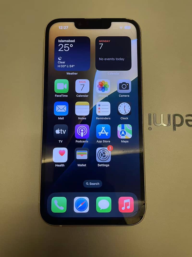 Apple iPhone 13 7