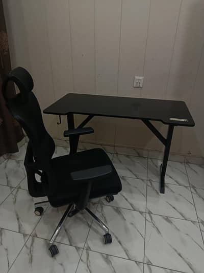 Used Office Desk + Ergonomic Chair Set - Lahore