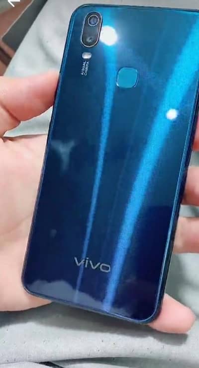 Vivo Y11