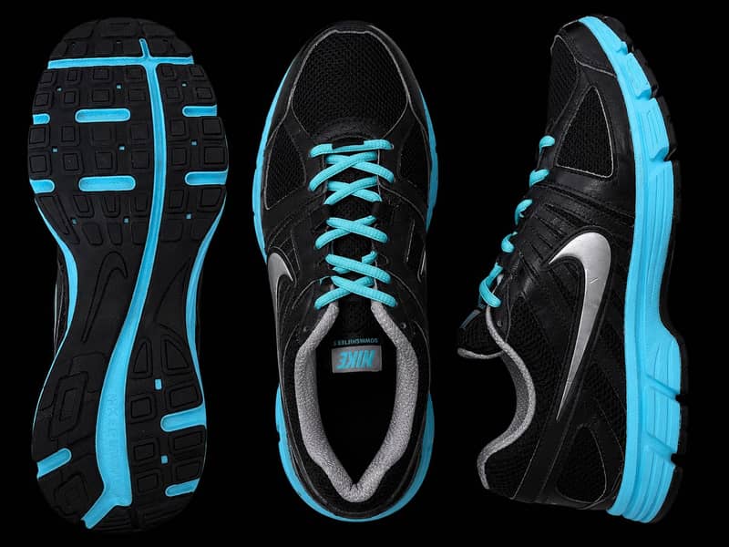 Many different different shoes available in different differing sizes 2