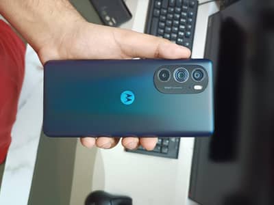 Motorola Edge 30 Pro / Moto Edge plus 5G UW