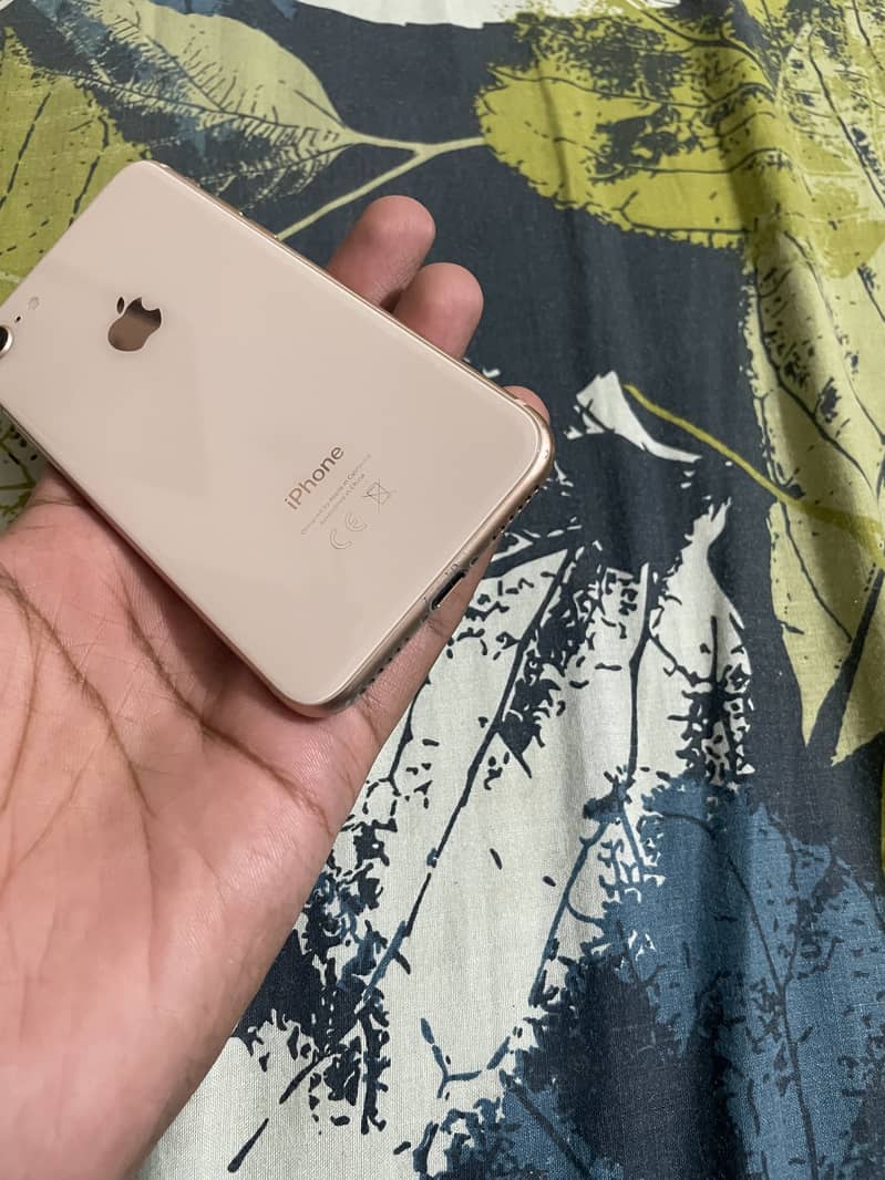 Apple iPhone 8 2