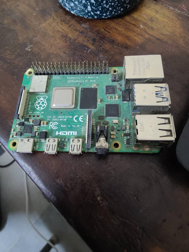 raspberry pi 4 model B (board only) 0