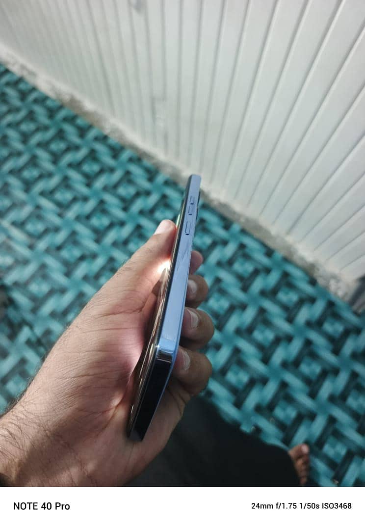 Tecno CAMON 20 1