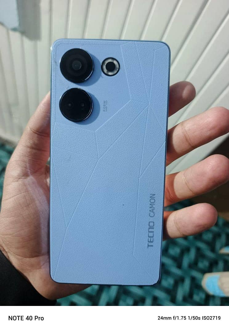 Tecno CAMON 20 2