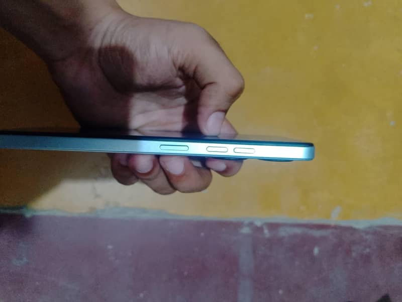 Tecno Spark 20C 2
