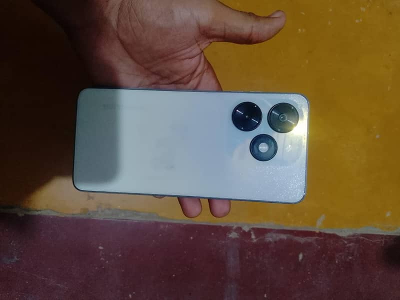 Tecno Spark 20C 4