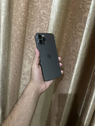 12 Pro Max jv 82 battery