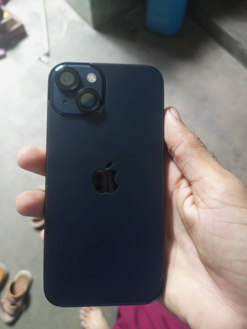 Apple iPhone 13 0