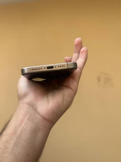 Apple iPhone 15 Pro Max