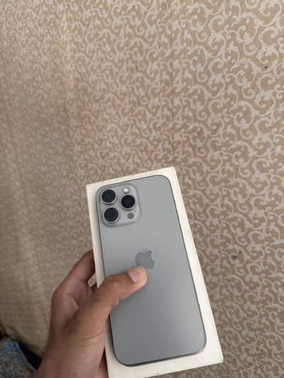 Apple iPhone 15 Pro Max Waterpacker 92 BH