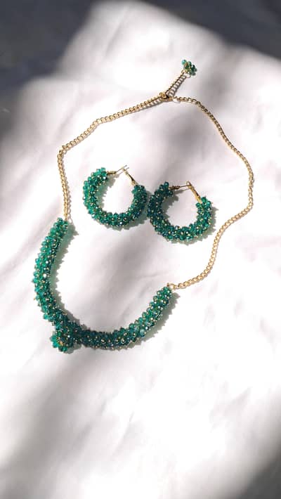 hand made set customized in any colour