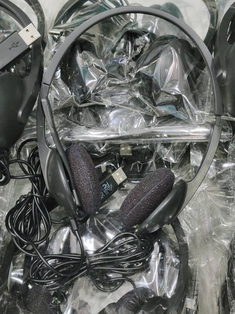 Logitech H340 1