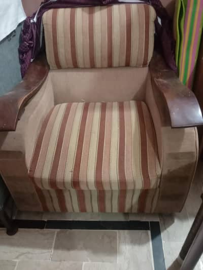 5 SEATER SOFA SET FOR SALE