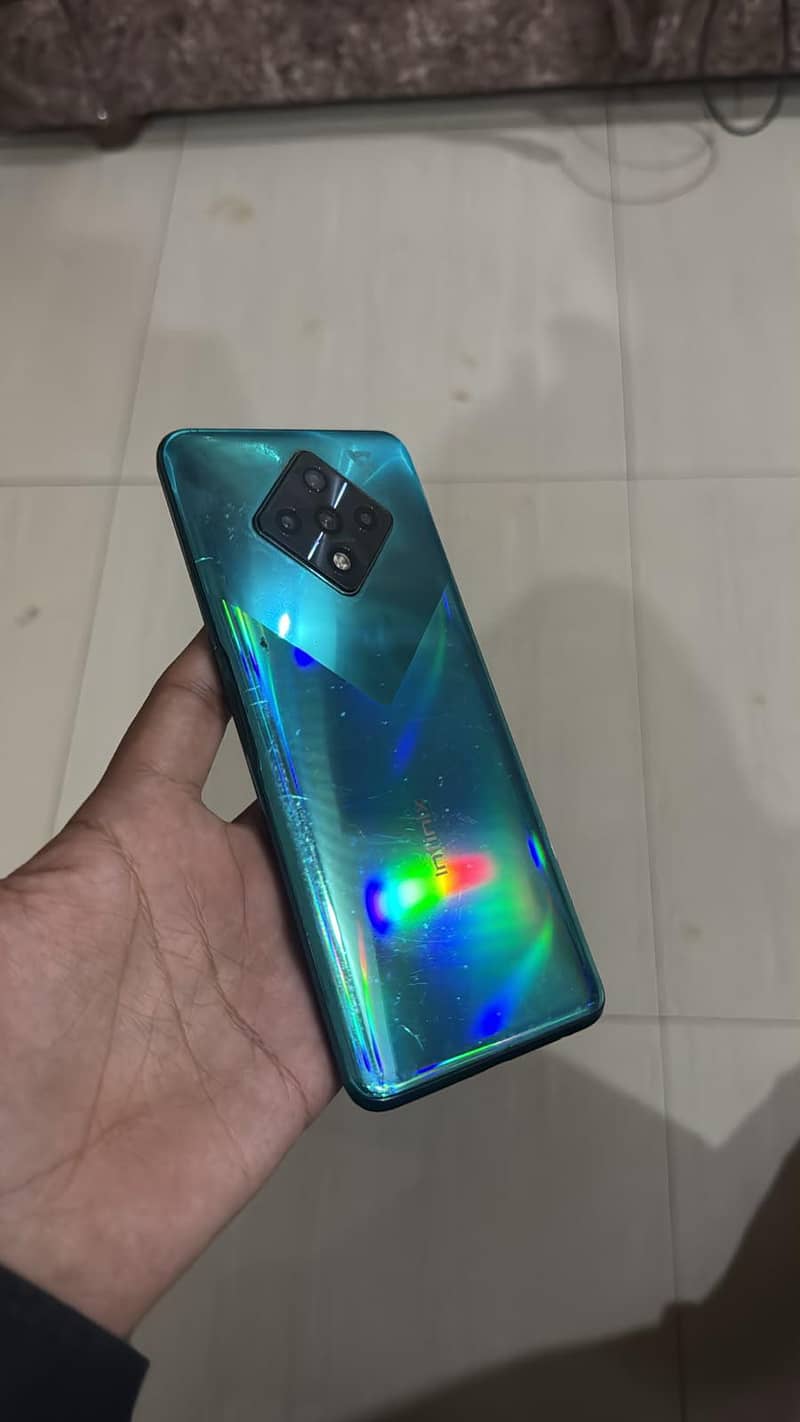 Infinix Zero 8 1