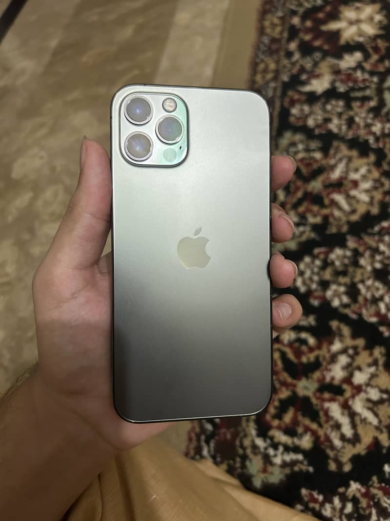 Apple iPhone 12 Pro 0