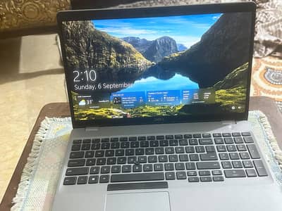 core i7 32gb ram 512ssd with charger