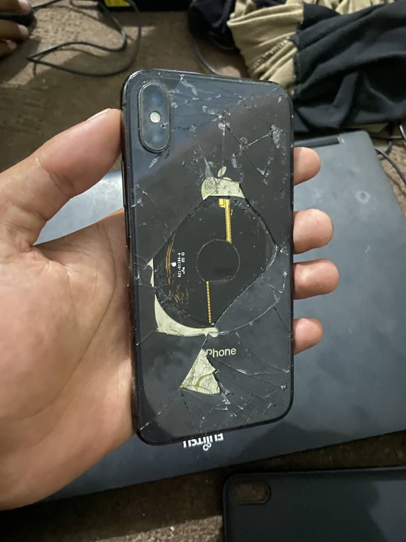 Apple iPhone X 1
