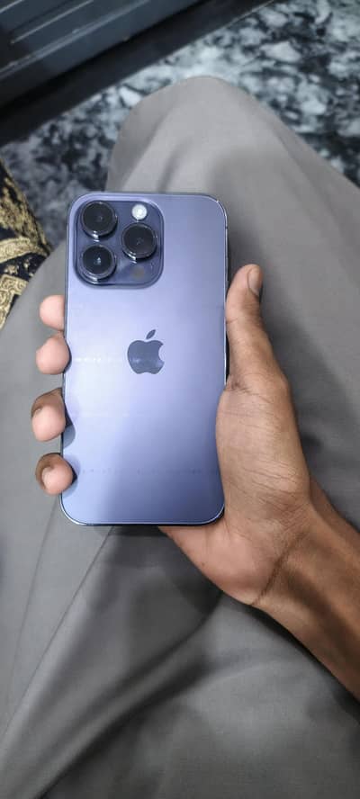 iphone 14pro Deep purple