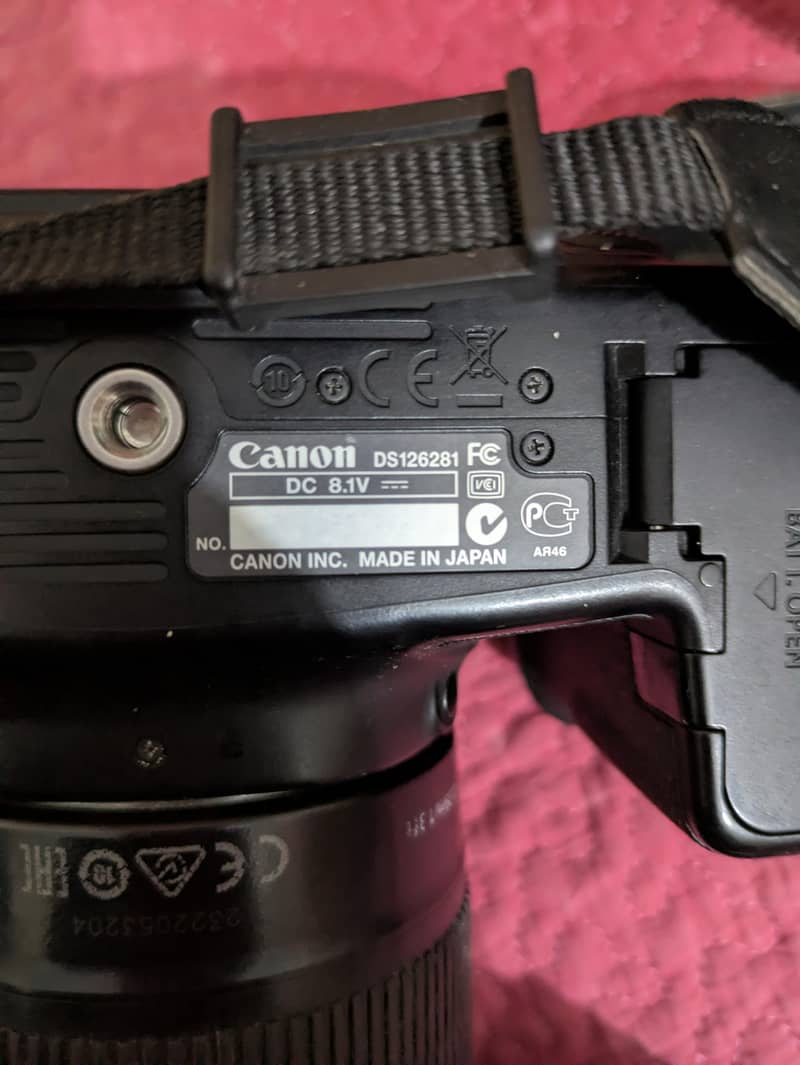 DSLR camera 1