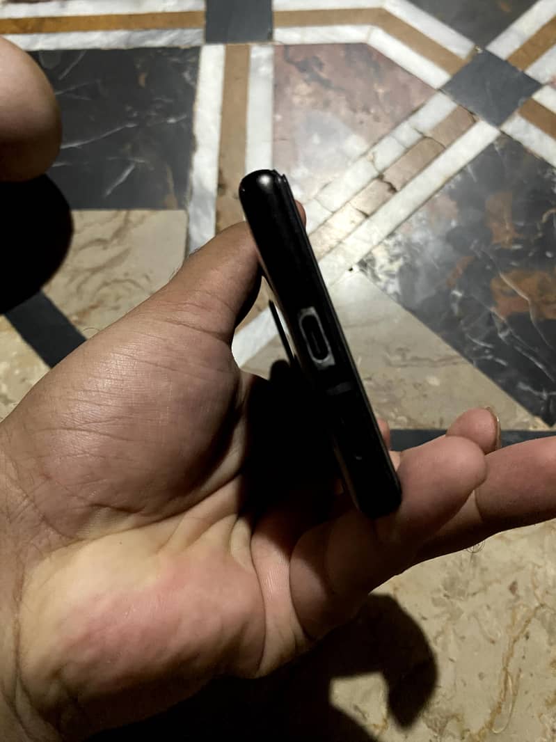 Google Pixel 6a 3