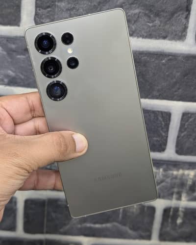Samsung Mobile S25 Ultra