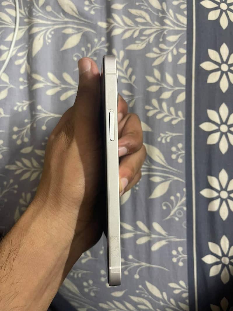 iPhone 12 3