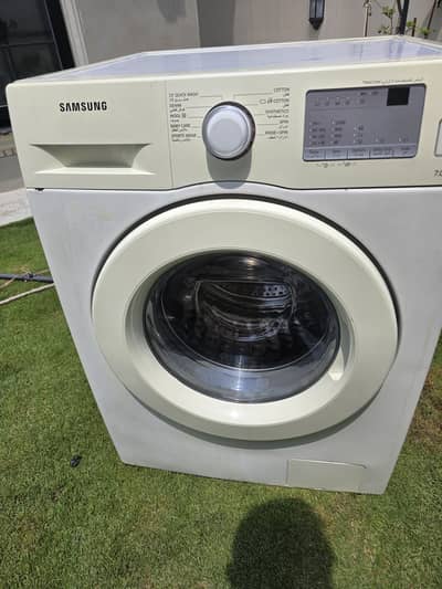 Samsung auto washing  machine WF5300