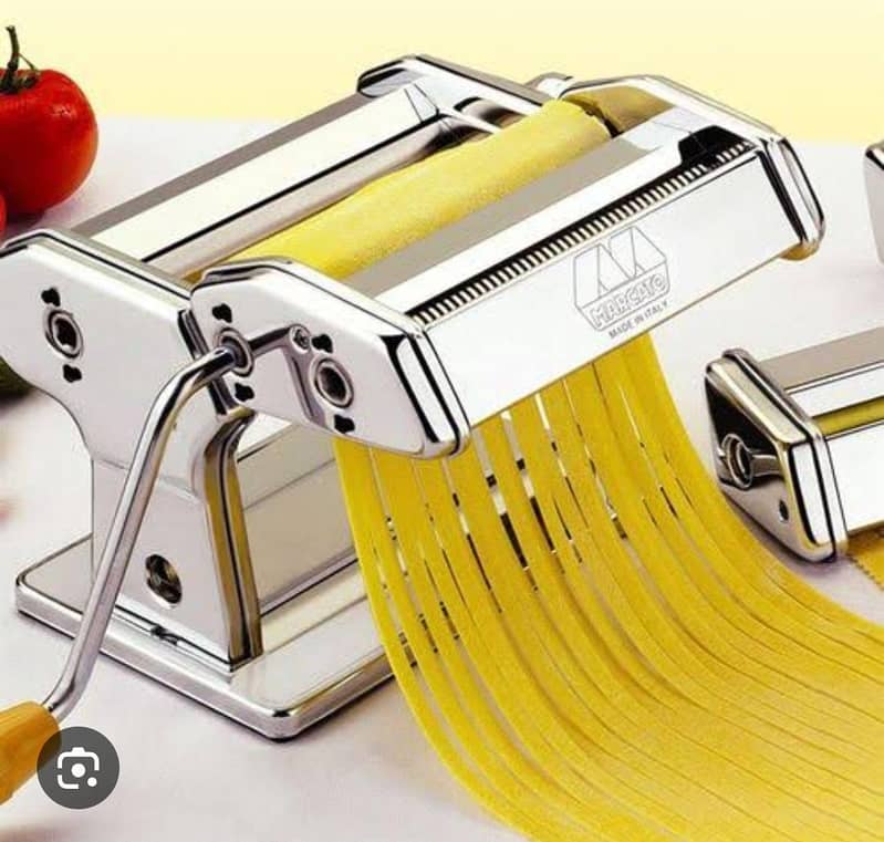 pasta maker 0